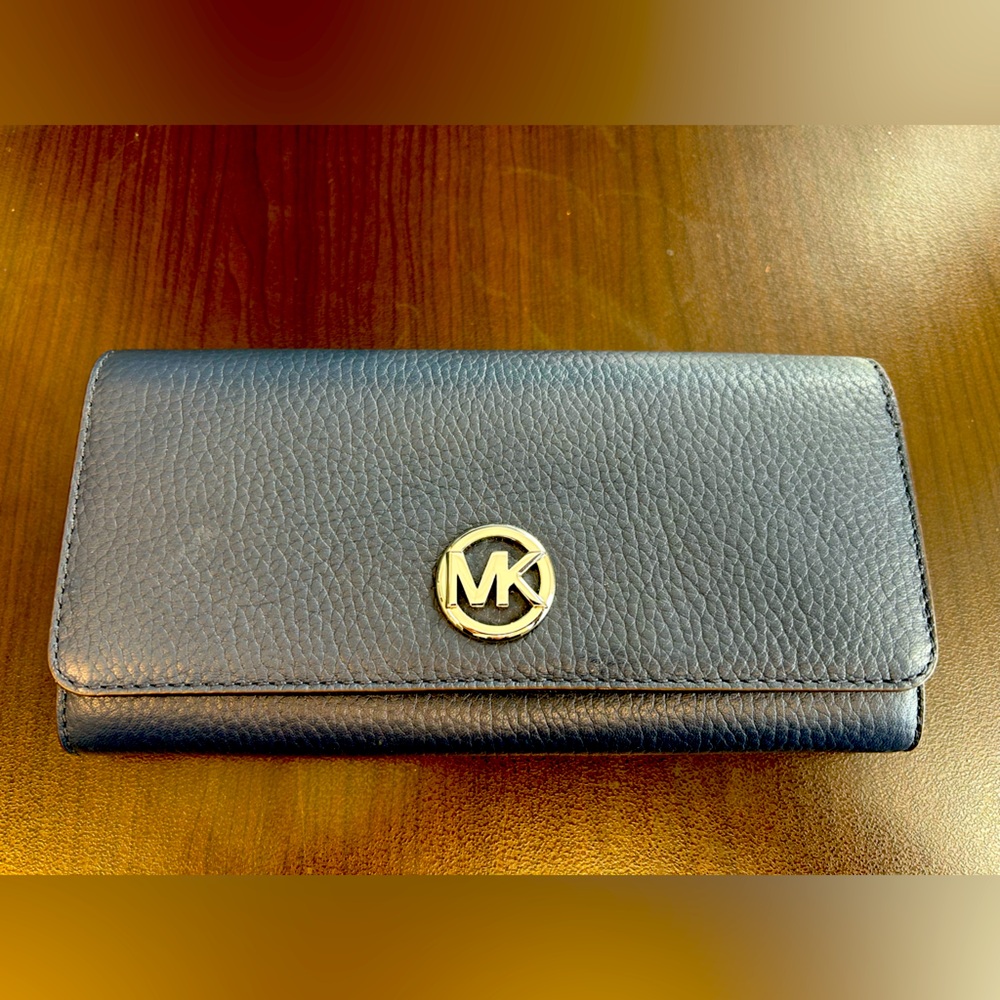 Michael Kors Fulton Navy Leather Wallet